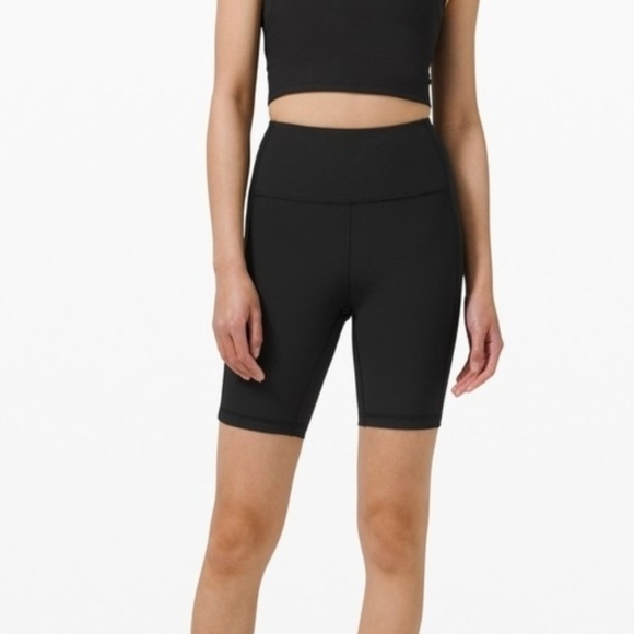 Lululemon Ribbed Contoured HR Short 8" - Picture 2 of 6